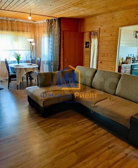 Дом 122,3 м² на участке 11,1 сот.