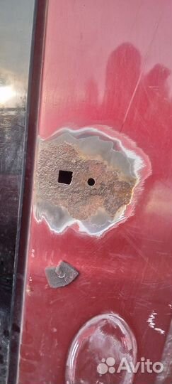 Задняя дверь багажника Санта Фе классика