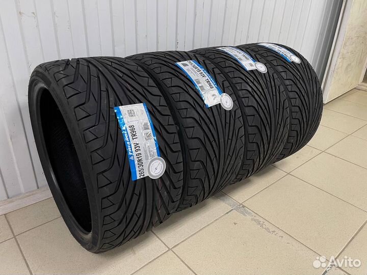 Triangle TR968 245/45 R18