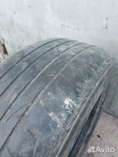 Bridgestone Dueler H/P 215/65 R16