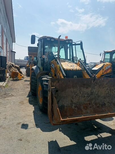 Экскаватор-погрузчик JCB 3CX SM, 2012