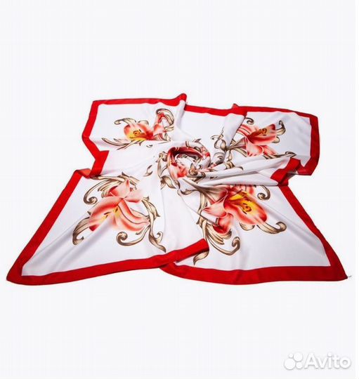 Платок новый с лилиями