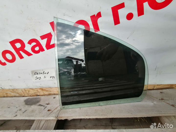 Форточка задней левой двери Skoda Octavia A4 Tur