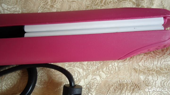 Выпрямитель для волос с керамическими пластинами