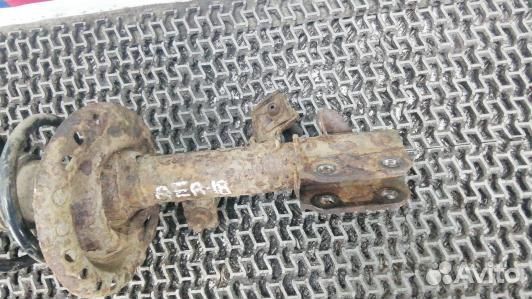 Стойка передняя правая nissan note E11 (AEA18N501)