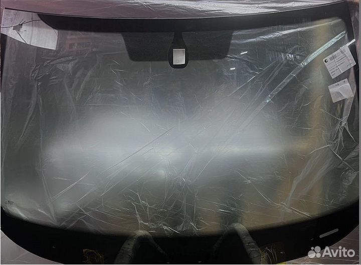 Лобовое стекло Volkswagen Polo 5 2009-2020 FYG 860