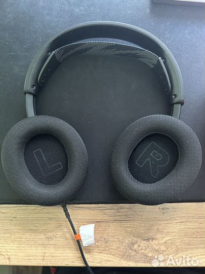 Игровые наушники steelseries arctis nova 1