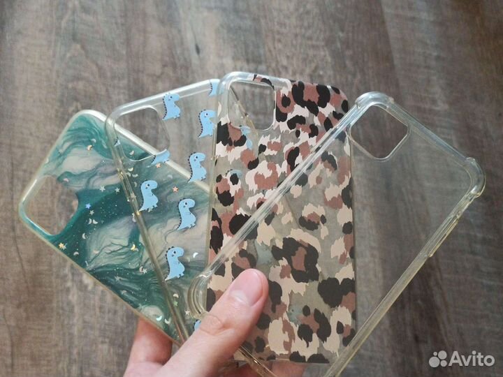 Чехол на iPhone 11