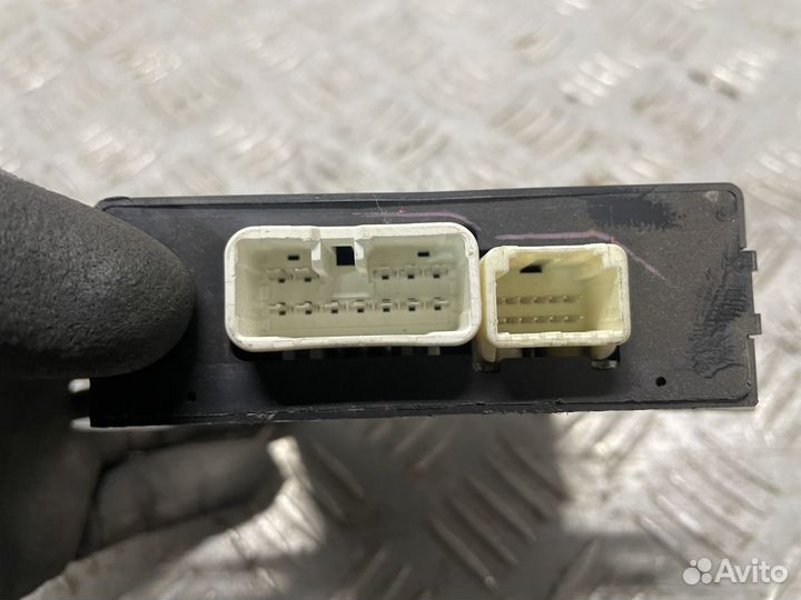 Блок управления сиденьем Lexus LS 460 / 600 (lV)