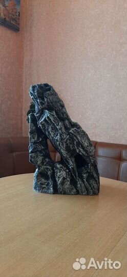 Камень грот