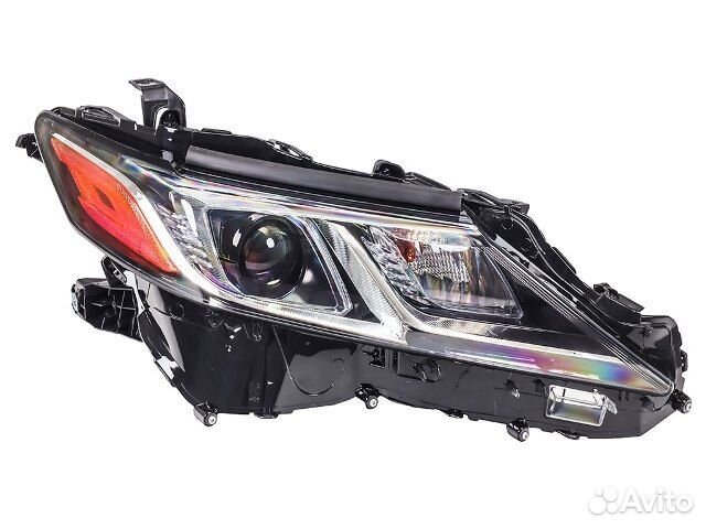 Фара правая Toyota Camry V70