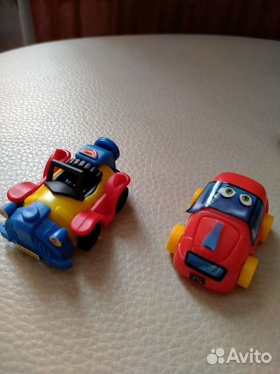 Игрушки из киндер-сюрпризов