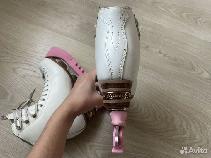 Фигурные коньки jackson freestyle 33 размер (3c)