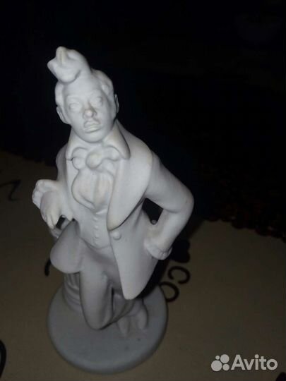 Статуэтка Мёртвые души Хлестаков