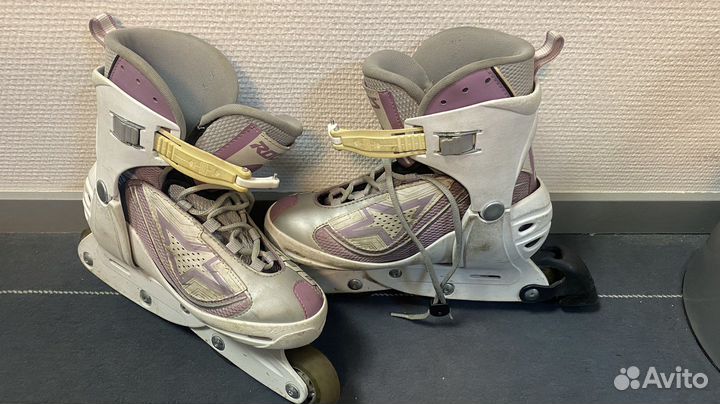 Детские роликовые коньки Roces Flesh 2