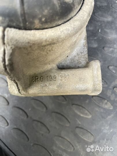 Подушка двигателя