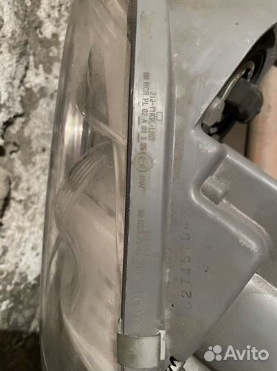 Фара Toyota camry 40