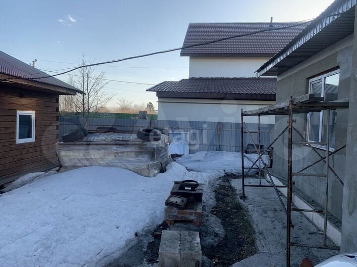 Дом 110 м² на участке 10 сот.