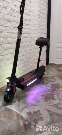 Kugo M2.Самокат взрослый электрический бу