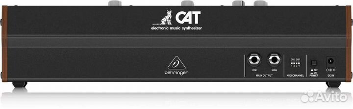 Аналоговый синтезатор Behringer CAT