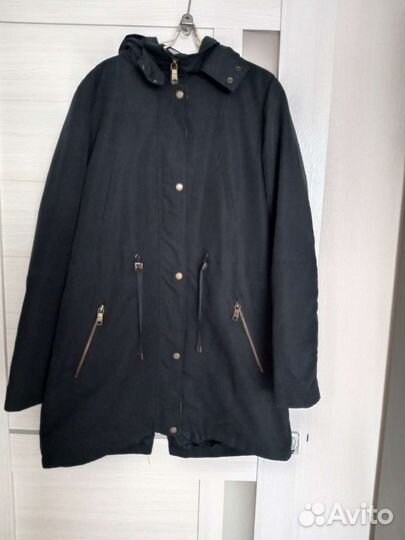 Ветровка женская