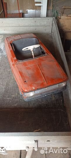 Детская машинка на педалях СССР