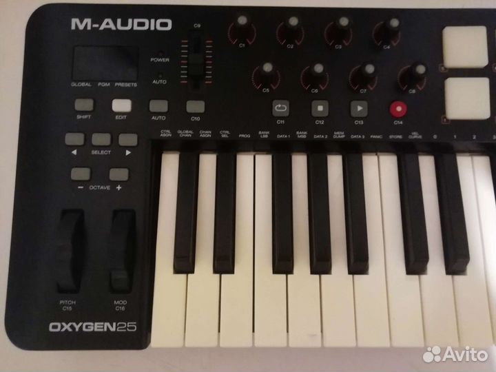 Midi клавиатура M-Audio Oxygen под восстановление