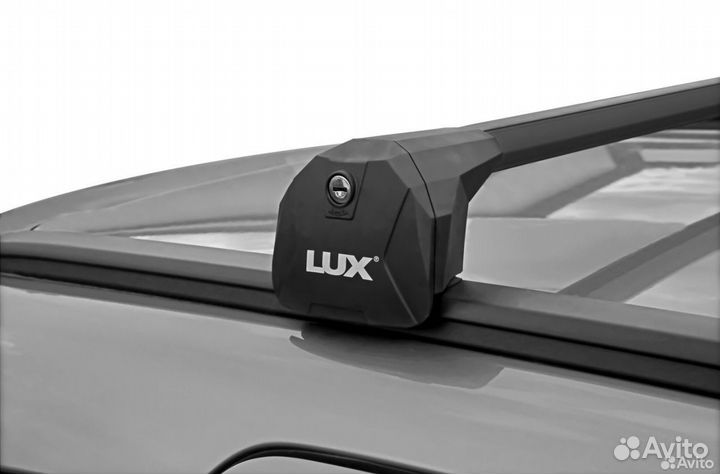 Поперечины на крышу Lux Scout black для H. Tucson