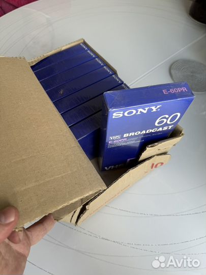 Видеокассеты vhs Sony 8 штук