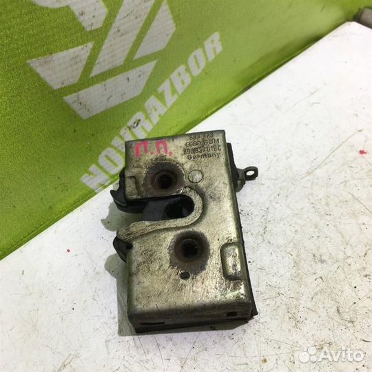 Замок двери передней правой Ауди 80 90 Б3