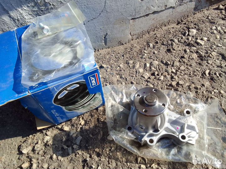 Водяной насос помпа Mitsubishi skf vkpc 95863