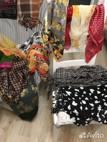 Шарфы платки палантины