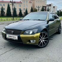 Toyota Altezza 2.0 MT, 2000, 279 550 км, с пробегом, цена 649 000 руб.