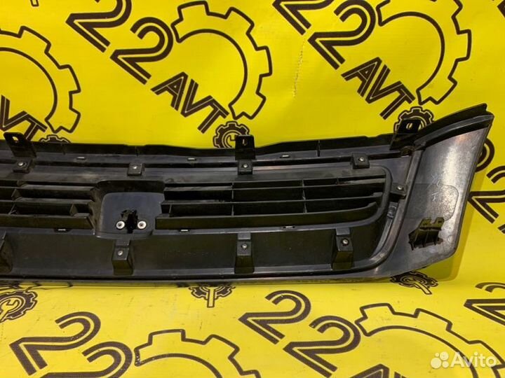 Решетка радиатора Honda Cr-V RD1 B20B 2000