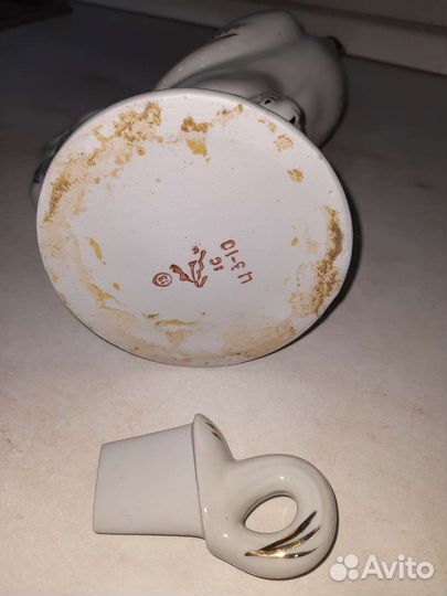 Штоф, фарфор, петух