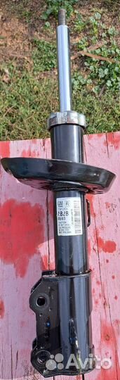 Стойка амортизатора Опель