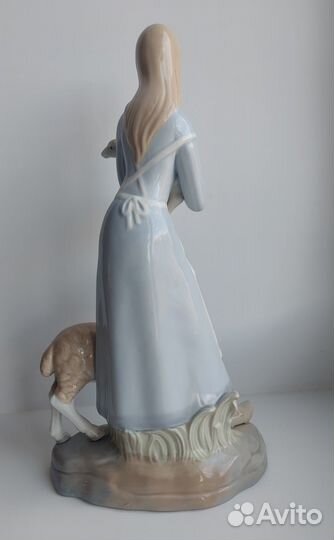 Крупная статуэтка. Испания. Miguel Requena