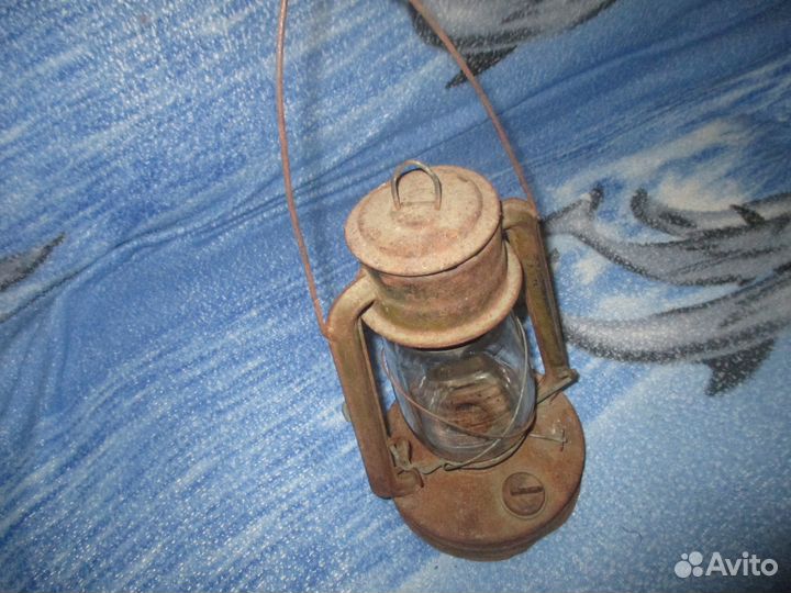 Керосиновая лампа