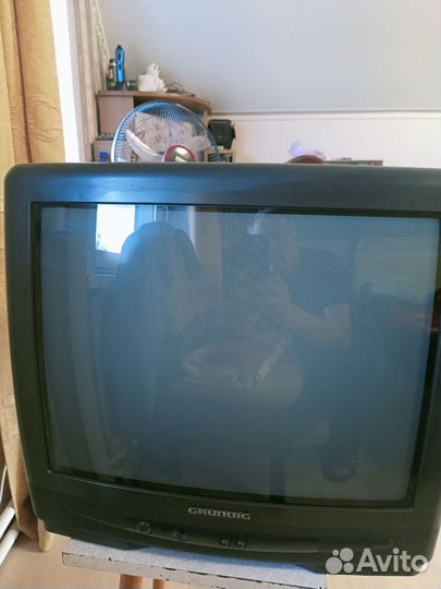 Телевизор Grundig Т55-731/5