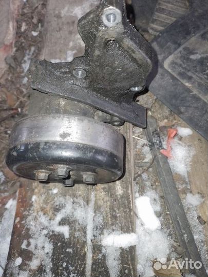 Помпа форд фокус