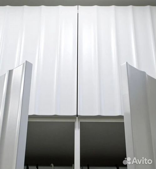 Шкаф с зеркалом