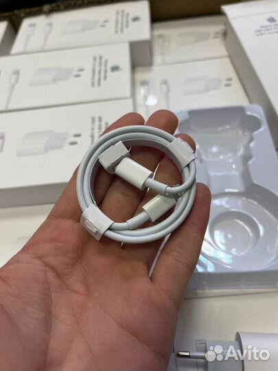 Зарядка на iPhone