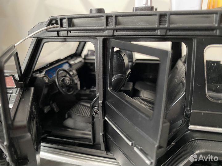 Машинка гелик Adventure металлическая. 3 цвета