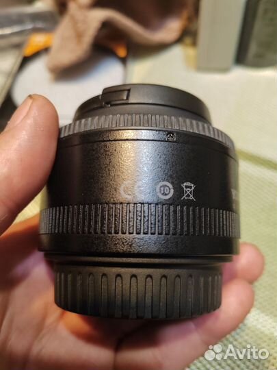 Объектив yongnuo Canon 35mm f/2 отличное состояни