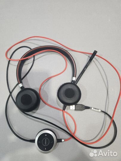 Гарнитура (наушники с микрофоном) Jabra