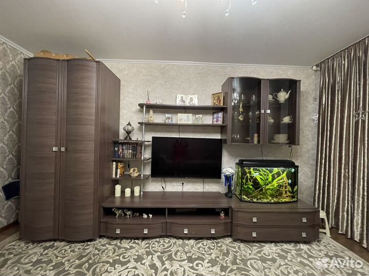 Стенка в гостиную бу