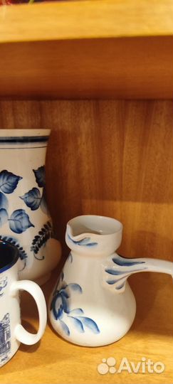 Набор посуды гжель