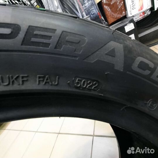 Westlake SA57 215/55 R17 98W