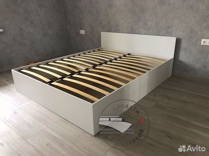 Кровать двуспальная