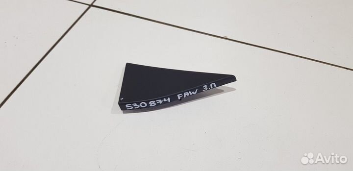 Накладка двери задняя правая (уголок)